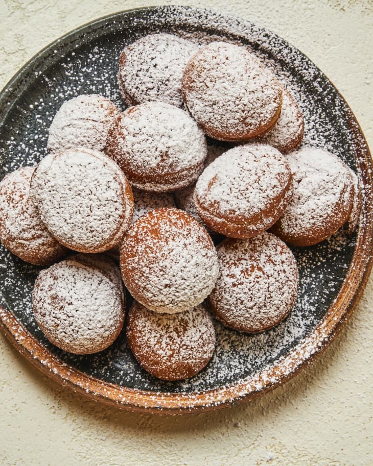 Zeppole Recipe (Italian Doughnuts) The Kitchn